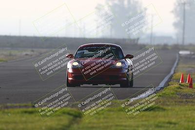 media/Jan-18-2026-CalClub SCCA (Sun) [[8bc6468723]]/Group 7 Race/Turn 1/